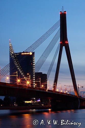 Ryga, nowoczesna Ryga, Most Vansu, dawniej Gorkija nad Daugawą, Dźwiną, Łotwa Vansu Bridge, Daugava river, Latvia