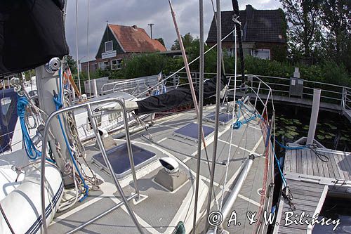 s/y Safran, Trismus 37, na Eider Kanal, marina Farma Lurdsów, WSC Luhrs Hohner Fahre, Niemcy