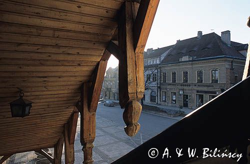 Sandomierz, na rynku, widok ze schodów ratusza