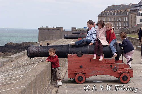 na armacie w St. Malo, Bretania, Francja