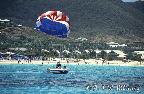 Orient Beach St. Martin lotnia plażowa