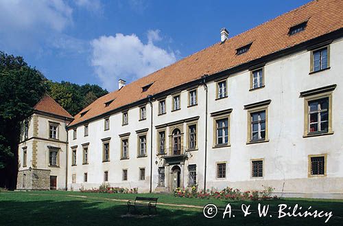 Sucha Beskidzka, zamek &#180Mały Wawel&#180, pałac, Beskid Makowski