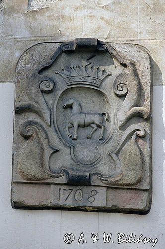 Sucha Beskidzka, zamek &#180Mały Wawel&#180, pałac, Beskid Makowski, herb