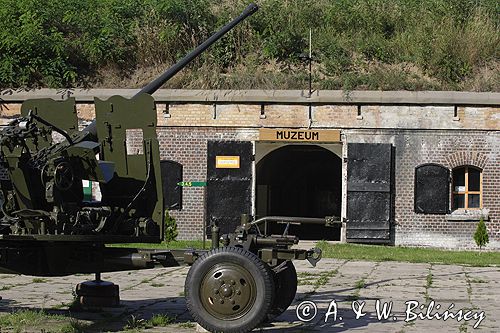 fort Zachodni, twierdza Świnoujście