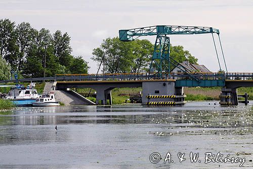 Sztutowo, most na Wiśle Królewieckiej, żuławy wiślane