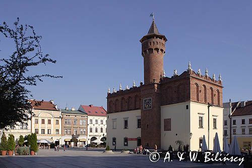 Tarnów, ratusz z połowy XIV wieku i Rynek