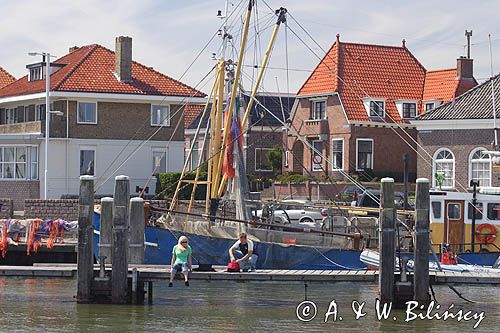 wioska West Terschelling na wyspie Terschelling, Wyspy Fryzyjskie, Holandia, Waddensee, Morze Wattowe