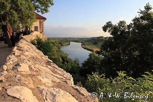 Opactwo, klasztor Benedyktynów w Tyńcu nad rzeką Wisłą, panorama Wisły z murów Opactwa