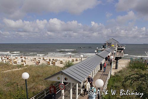 molo i plaża w Heringsdorf na wyspie Uznam, Niemcy