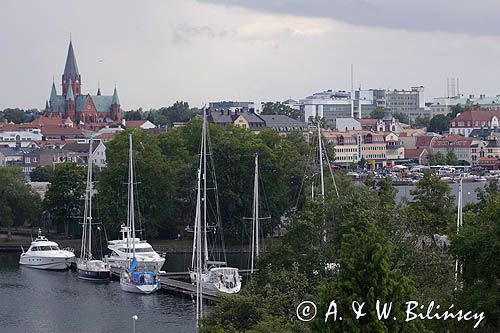 port jachtowy - marina w Vastervik, Szkiery Szwedzkie, Szwecja