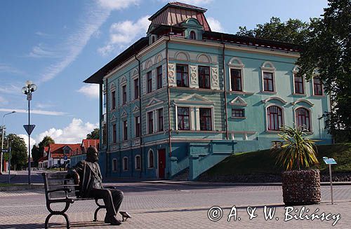 ławka Krisjanisa Valdemarsa na deptaku w Ventspils, Windawa, Łotwa Ventspils, Latvia