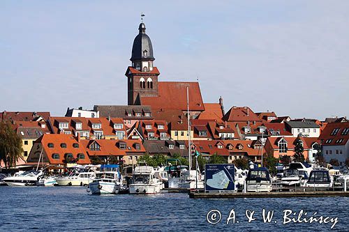 port jachtowy, Waren, jezioro Muritz, Pojezierze Meklemburskie, Meklemburgia-Pomorze Przednie, Niemcy