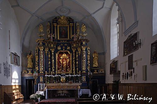 Kaplica Matki Bożej Kębelskiej w Prezbiterium, Wąwolnica / koło Nałęczowa/