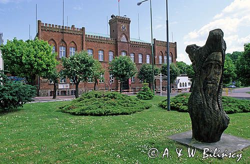 Wolin, ratusz i rynek, Wyspa Wolin