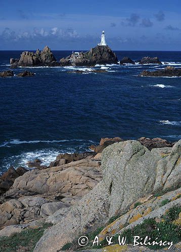 Wyspa Jersey i latarnia La Corbiere Channel Islands - Wyspy Normandzkie