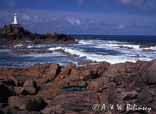 Wyspa Jersey i latarnia La Corbiere Channel Islands - Wyspy Normandzkie