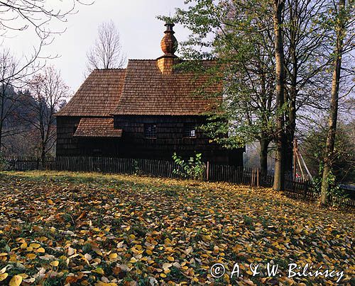 Żłobek, zabytkowa cerkiew, obecnie kościół katolicki, Bieszczady