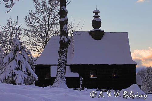 Zabytkowa cerkiew drewniana, kościółek drewniany, żłobek, Bieszczady