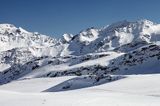 pejzaż Alp, ośrodek narciarski La Thuile, Włochy