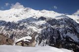 pejzaż Alp, ośrodek narciarski La Thuile, Włochy