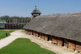 Biskupin muzeum archeologiczne gród