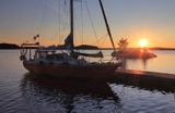 pomost dla jachtów przy wysepce Branthall, Szwecja, Zatoka Botnicka