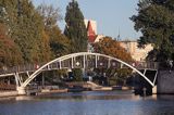 rzeka Brda w Bydgoszczy, mostek zakochanych przy Operze