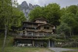 Camping El Redondo Picos Europe, Park Narodowy Picos de Europa, Hiszpania