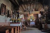 zabytkowy kościół modrzewiowy z II polowy XV wieku Dębno Podhalańskie