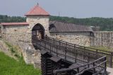 Dobczyce gotycki zamek królewski nad Rabą i jez. Dobczyckim