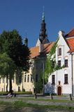 Elbląg, kamienice nad rzeką Elbląg i kościół św. Mikołaja