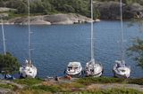 cumujące jachty, wyspa Bjorko, szkiery Turku, Finlandia Bjorko Island, Finland