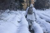 Fotograf przyrody w stroju maskującym, Bieszczady