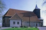 Gdynia Oksywie zabytkowy kościół św. Michała Archanioła