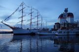 Lilla Bommens Hamn, Skanskaskrapan, Barken Viking, Goteborg, Szwecja