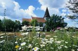 Średnowieczny kościół w Bunge, Gotland, Szwecja