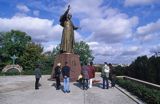 Częstochowa, sanktuarium Jasnogórskie, pomnik Jana Pawła II