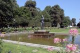 Karlskrona, fontanna w parku, Szwecja Hoglands Park