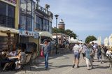 Kołobrzeg, nadmorska promenada i latarnia morska