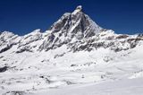 szczyt Matterhorn, po włosku Cervino, ośrodek narciarski Breuil-Cervinia, Włochy