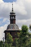 Mętków, dzwonnica, zabytkowy drewniany kościół w którym Karol Wojtyła był wikarym, Małopolska kościół przeniesiony z Niegowici