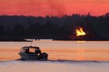 ognisko z okazji święta Midsummer, okolice Raumy, Finlandia