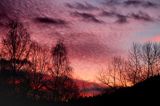 chmury przed wschodem słońca, Bieszczady