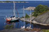 jachty w archipelagu Norrpada, szkiery koło Sztokholmu, Szwecja Norrpada, Stockholm skierries, Stockholm Archipelago, Sweden