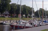 port i miasteczko Tonning nad kanałem Eider, Der Eiderkanall, Schleswig-Holsteinischer Canal, Niemcy