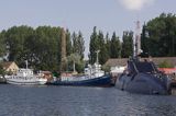 Peenemünde na wyspie Uznam, łodzie wycieczkowe i radziecka łódź podwodna, U-bot, wyspa Uznam, Niemcy