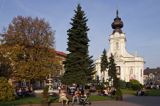 Wadowice, Plac Jana Pawła II i kościół Bazylika Mniejsza Ofiarowania NMP, z XVIII w.