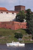 rzeka Wisła, szlak wodny Wisły, Bulwar Czerwieński i Wawel, Kraków, Małopolska