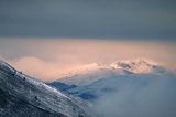 Tarnica w chmurach, poranek na Wetlińskiej, Bieszczady