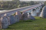 Pomnik Bitwy nad Bzurą i most nad Wisłą w Wyszogrodzie